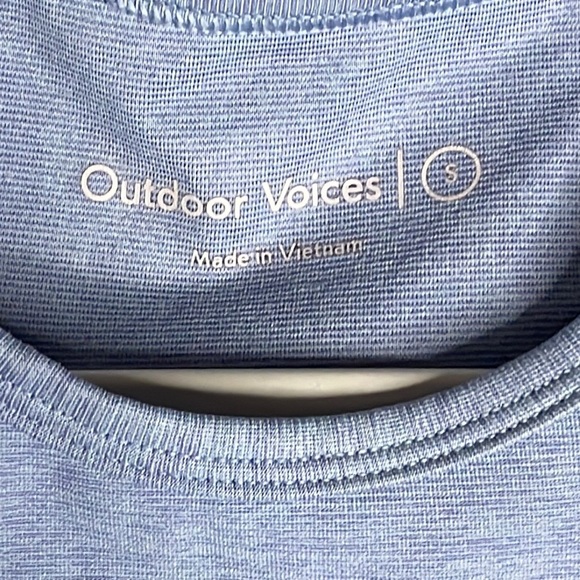 Outdoor Voices Athena Crop Top Sports Bra Light Blue Size Small - Picture 3 of 6